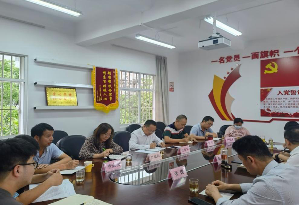 VWD0XUDQH51-2[1].jpg